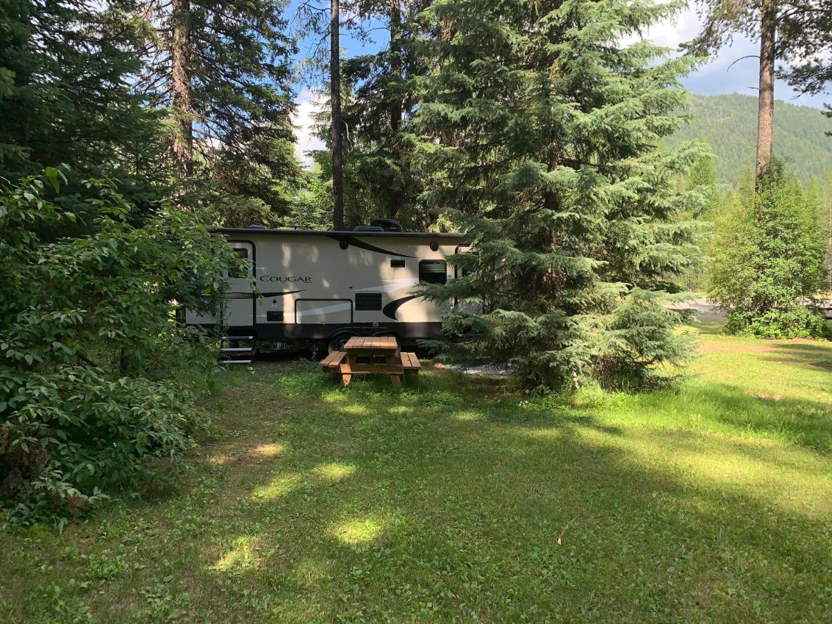 Glacier Haven Inn Pinnacle Buitenkant foto